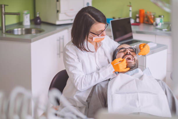 Best Dentist Open Late Near Me  in Laurel, MD